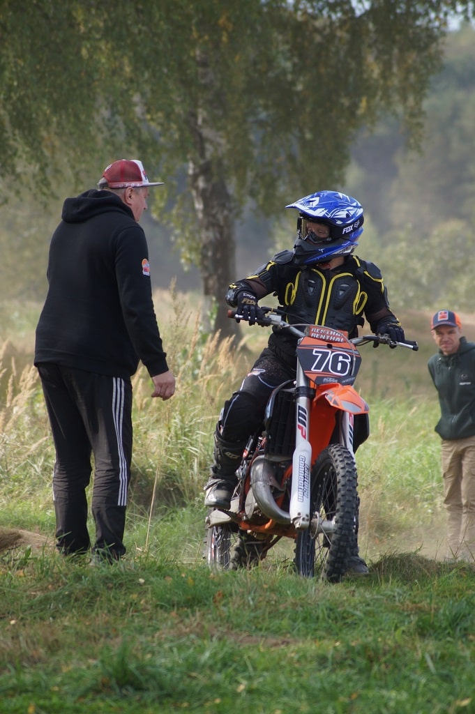 Фотоотчет с тренировок по мотокроссу команды из Ярославля Hawks Team MX в Нерехте 14 сентября 2025 год.