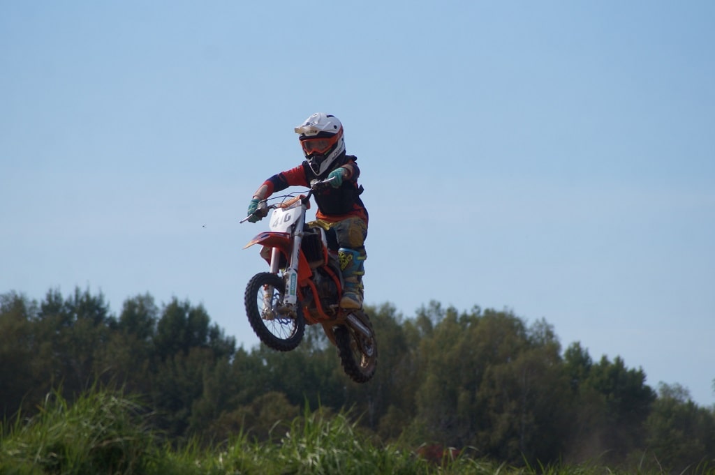 Фотоотчет с тренировок по мотокроссу команды из Ярославля Hawks Team MX в Нерехте 14 сентября 2025 год.