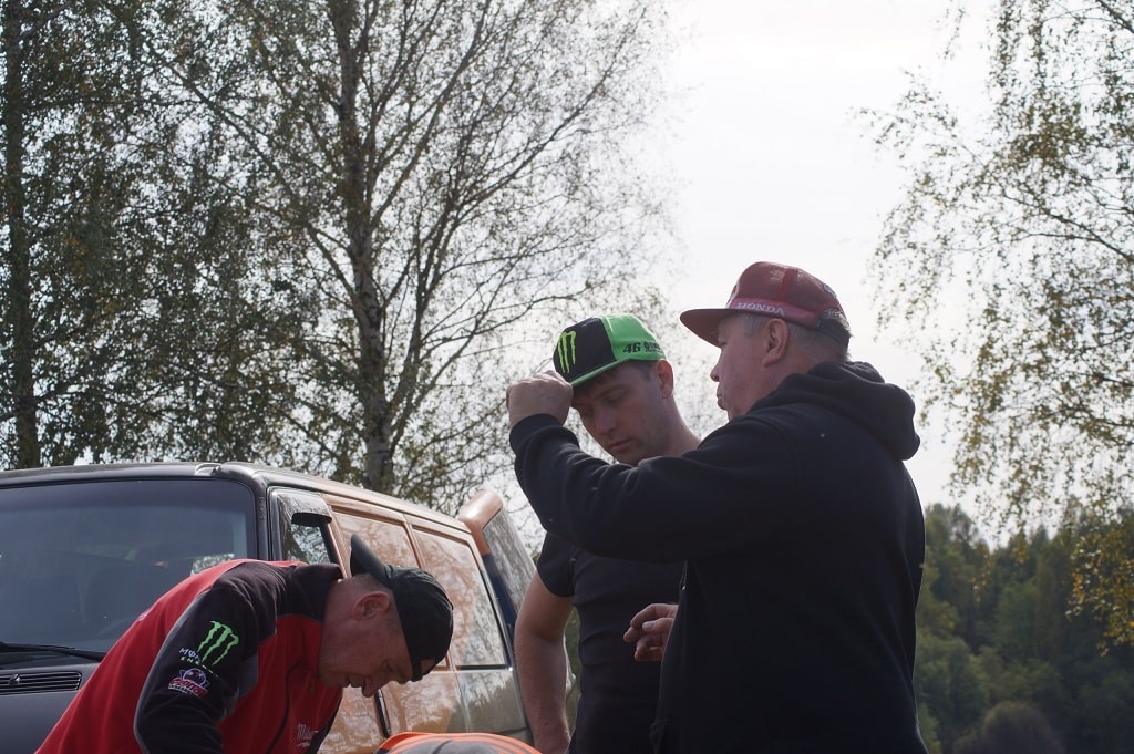 Фотоотчет с тренировок по мотокроссу команды из Ярославля Hawks Team MX в Нерехте 14 сентября 2025 год.