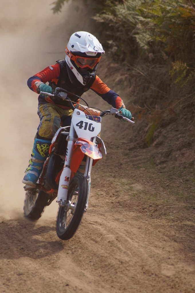 Фотоотчет с тренировок по мотокроссу команды из Ярославля Hawks Team MX в Нерехте 14 сентября 2025 год.