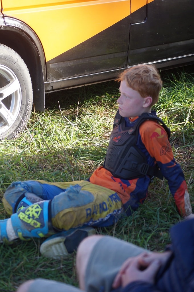 Фотоотчет с тренировок по мотокроссу команды из Ярославля Hawks Team MX в Нерехте 14 сентября 2025 год.