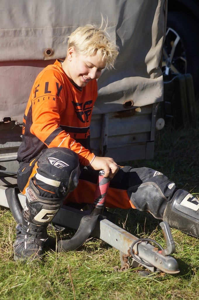 Фотоотчет с тренировок по мотокроссу команды из Ярославля Hawks Team MX в Нерехте 14 сентября 2025 год.