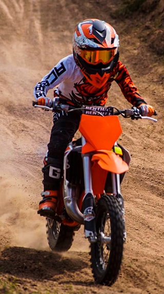 Мясников Глеб