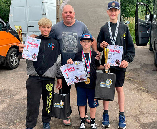 Награждение в Костроме, Hawks Team MX