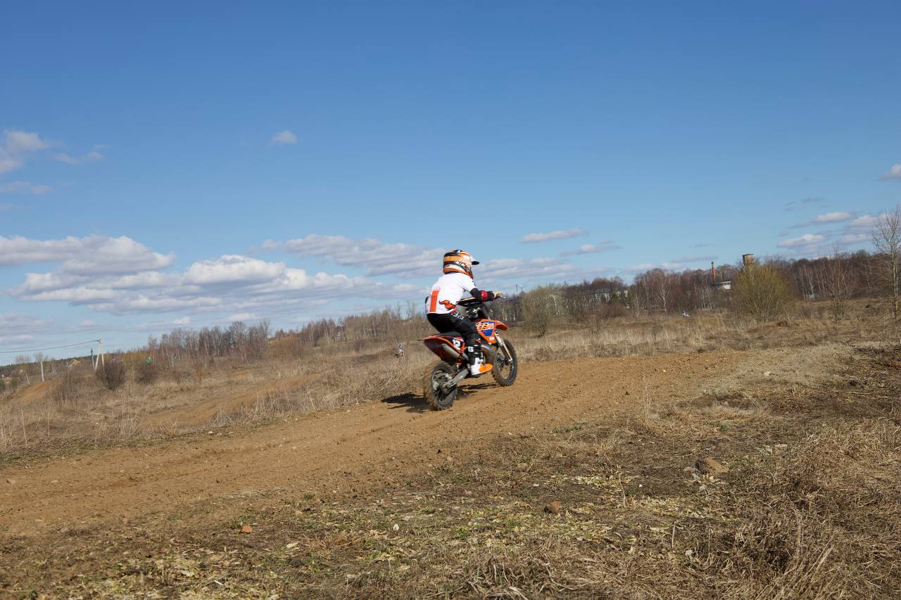 Hawks Team MX - тренировки ярославской команды по мотокроссу в городе Углич