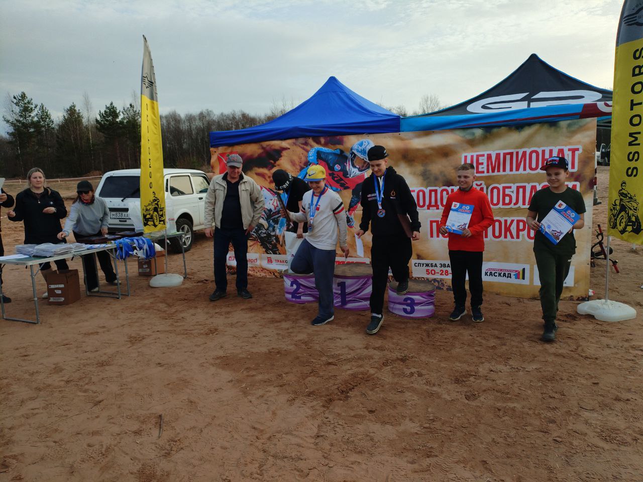 Hawks Team MX - тренировки ярославской команды по мотокроссу в городе Углич